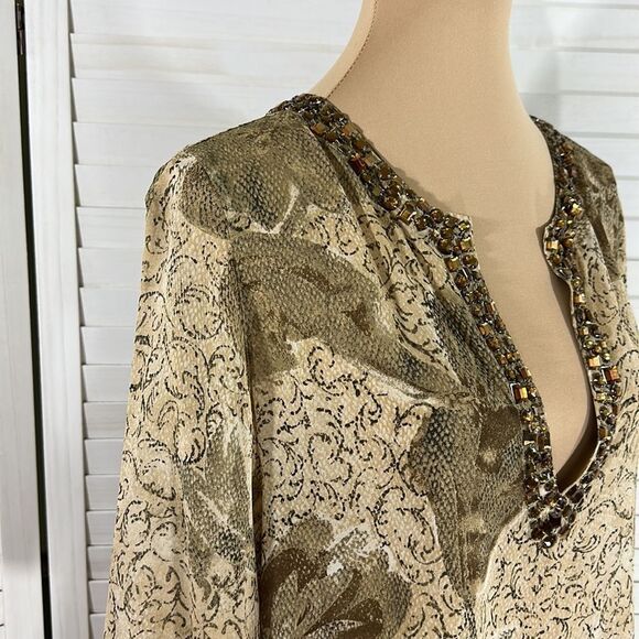 Chico's Tunic Top Size 1 (8) Gold Glam Kanya 100% Silk - Picture 8 of 13